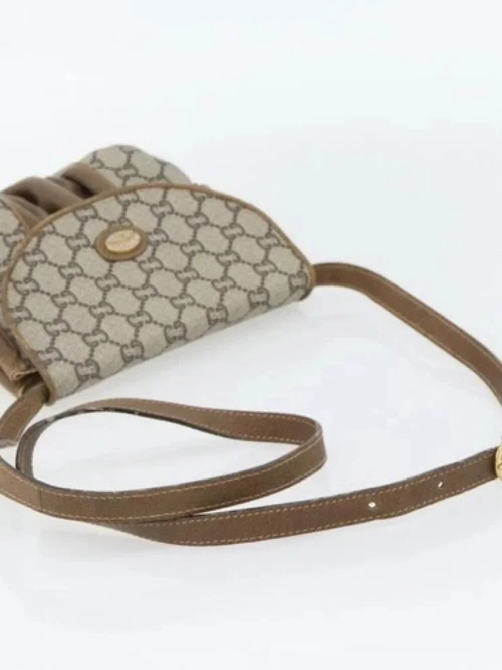 GUCCI GG Plus Supreme Shoulder Bag PVC Beige Gold Auth 180728